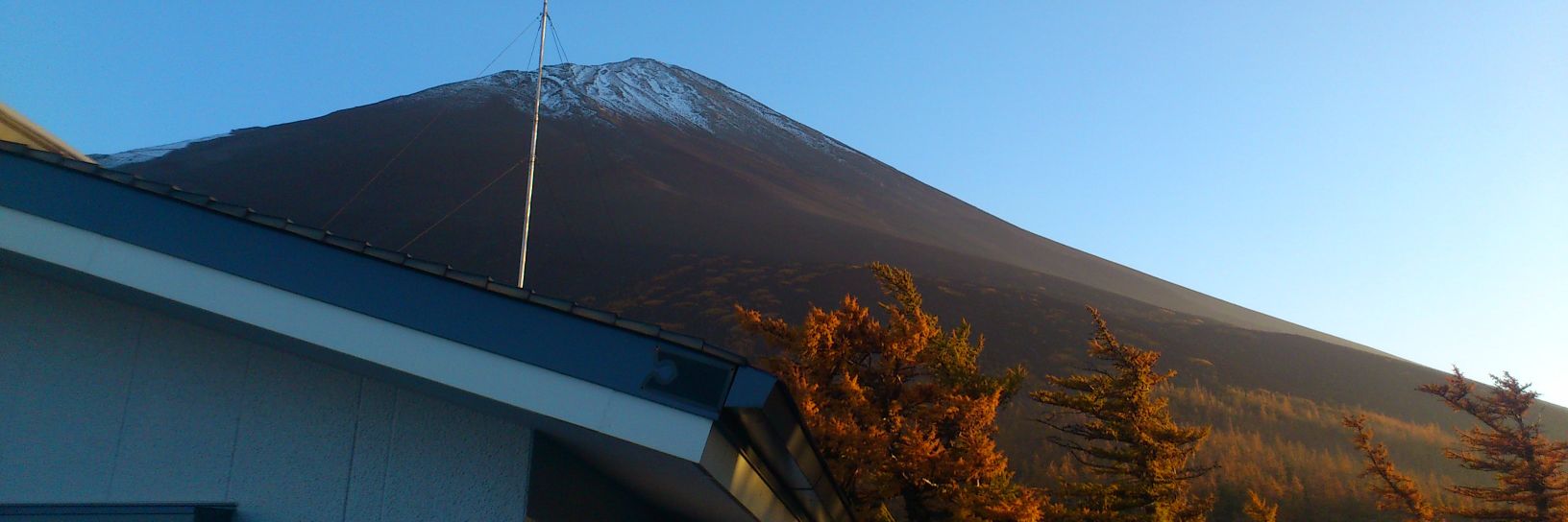 inte8875's profile banner image