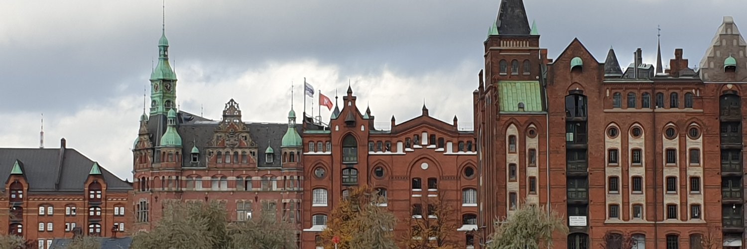perlagato's profile banner image