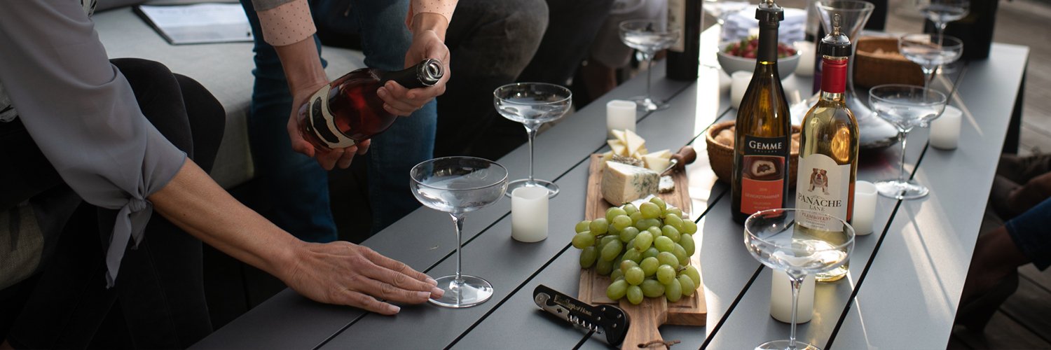 WineShopAtHome's profile banner image