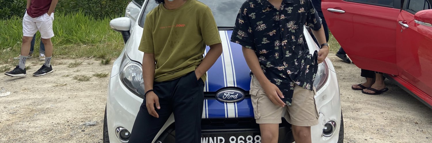 hendra_ben's profile banner image