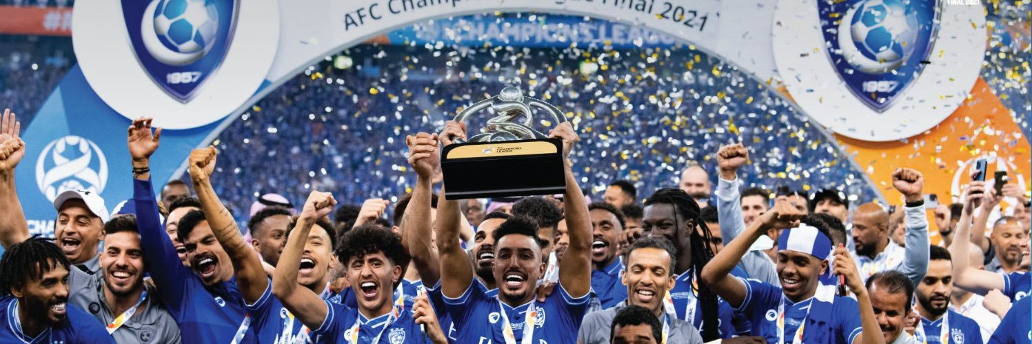 في المنتصف banner