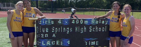 layla_redding Profile Banner