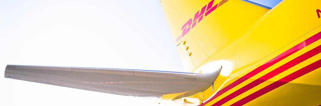 DHL Japan【公式】 banner