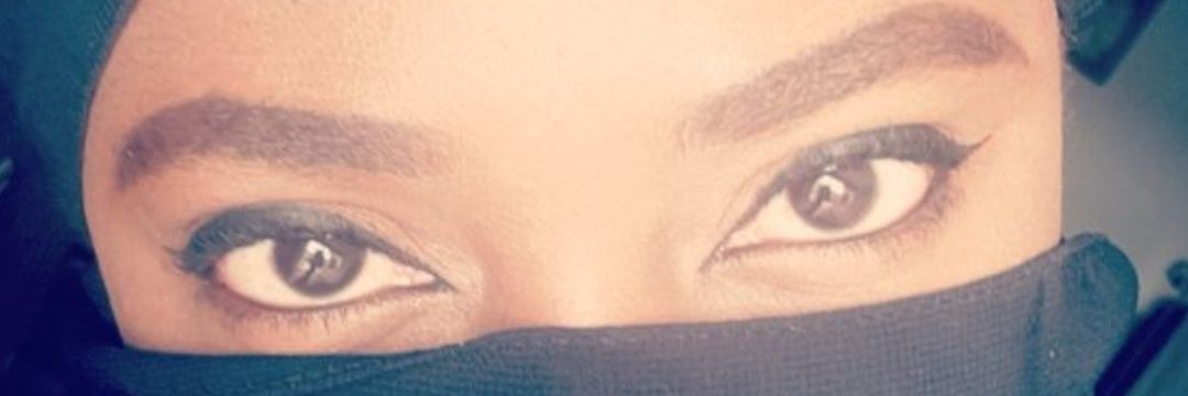 izenita's profile banner image