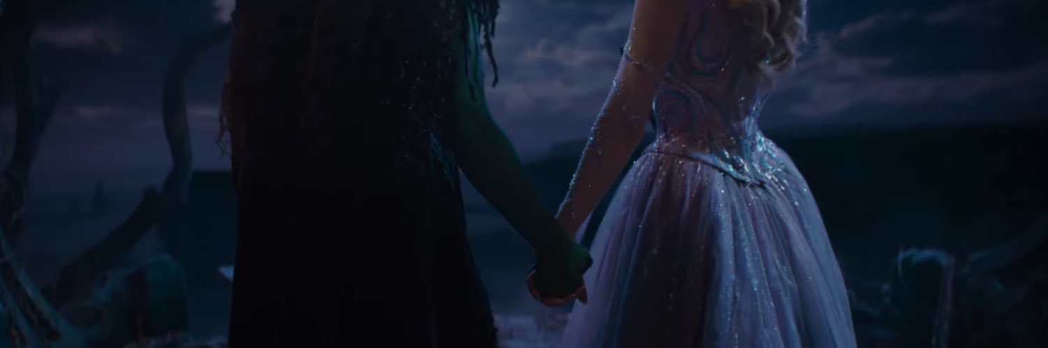 lunalmbrts's profile banner image