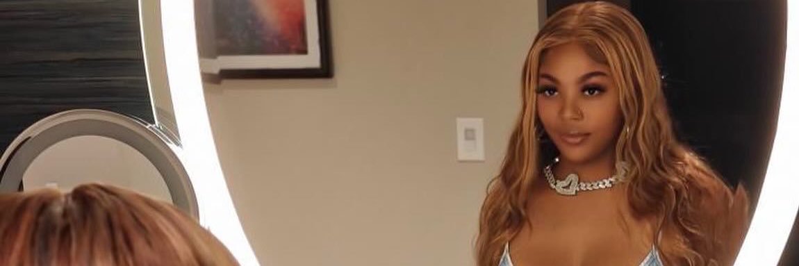 janet_high's profile banner image