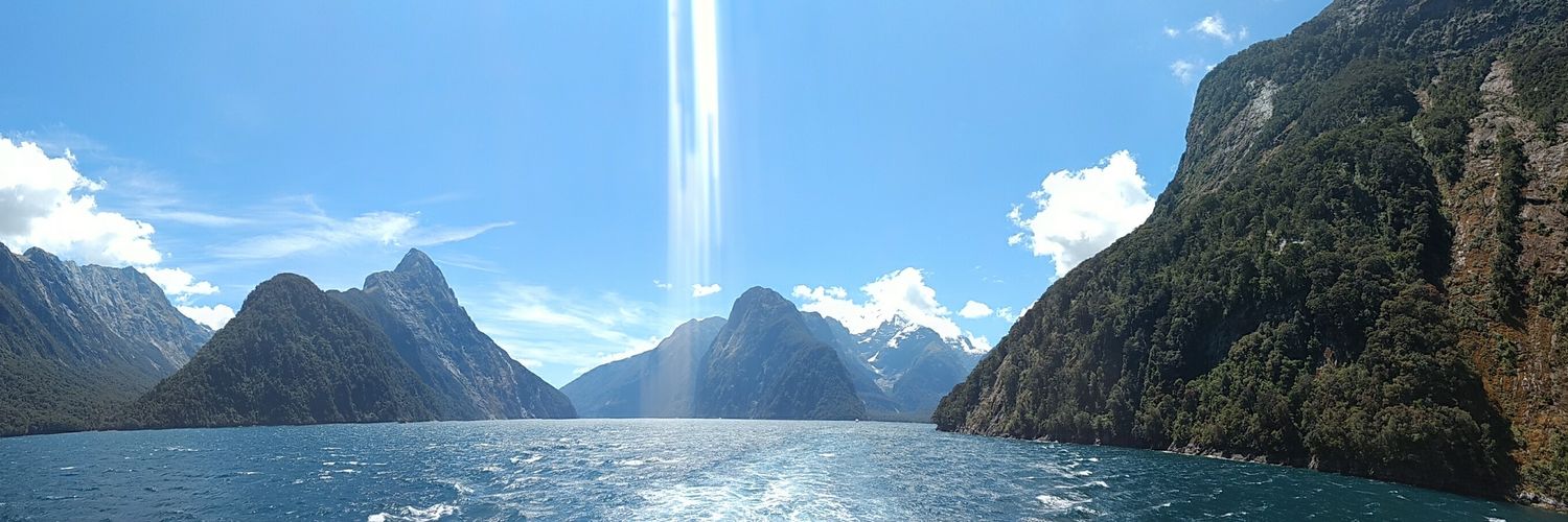 IanWombat's profile banner image