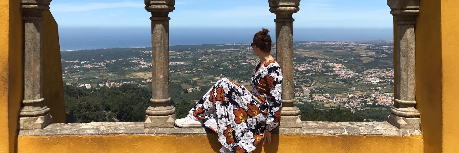 katythompson18's profile banner image
