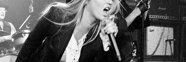 LaylaCaro_ Profile Banner