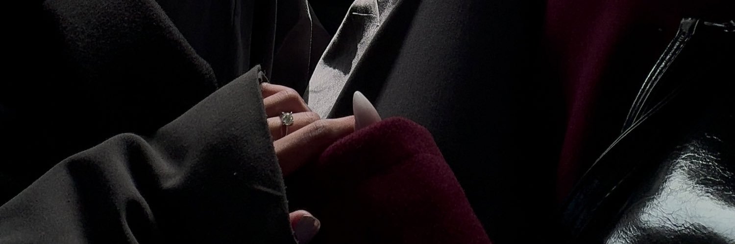 ☽'s banner