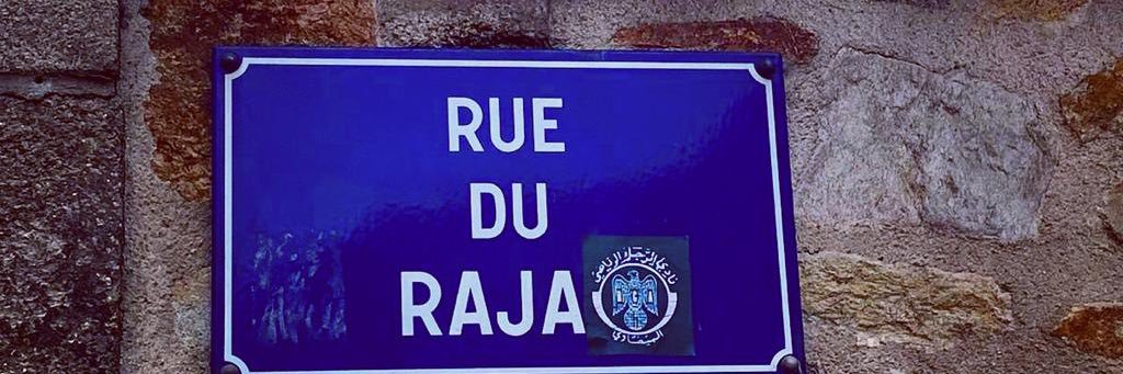 Moad banner