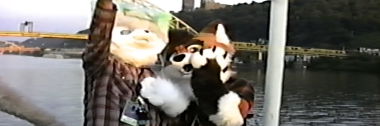 tinypawb's profile banner image