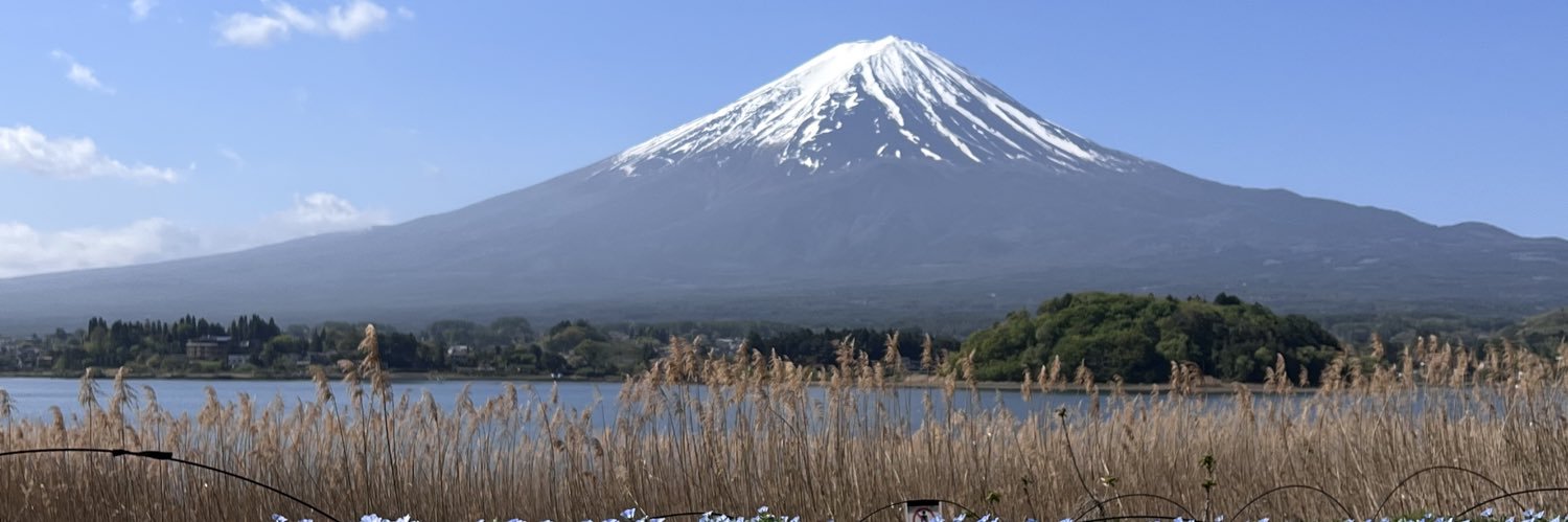 aehide1's profile banner image
