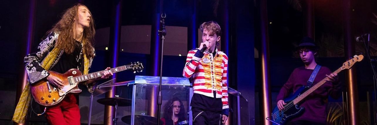 Vedder Gabriel banner