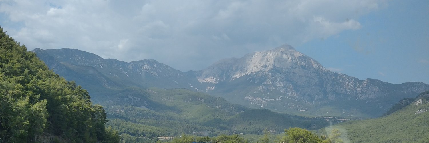 ozcandogano's profile banner image