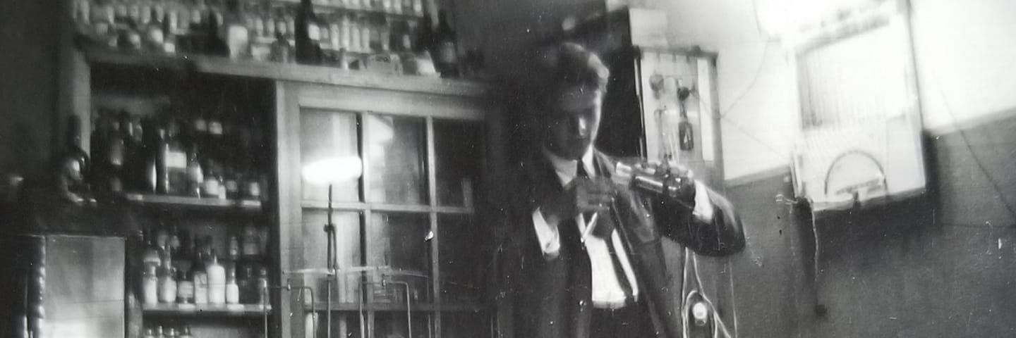 Beverly K Kleiman ☮🟧 banner