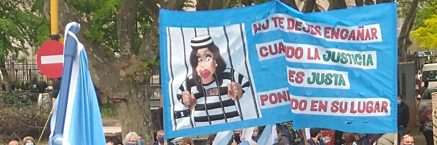 MariaCYbanez's profile banner image
