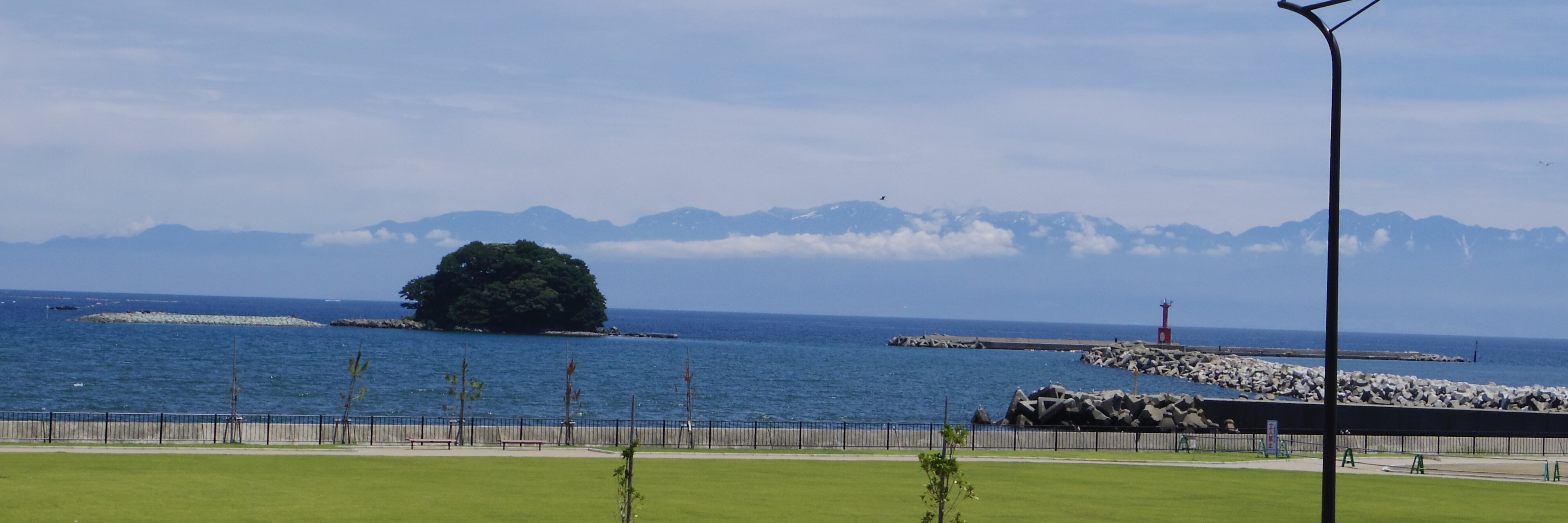 mong_ring's profile banner image