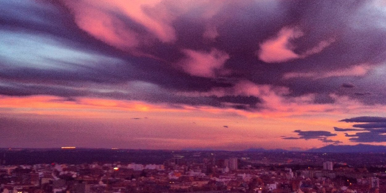 Menchu de la Iglesia banner