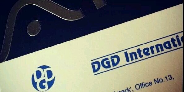 De_V_eN's profile banner image