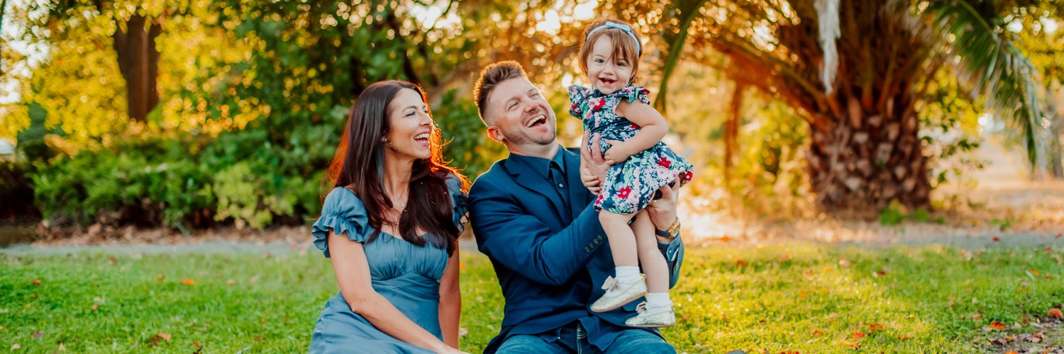 LauraSlezinger's profile banner image
