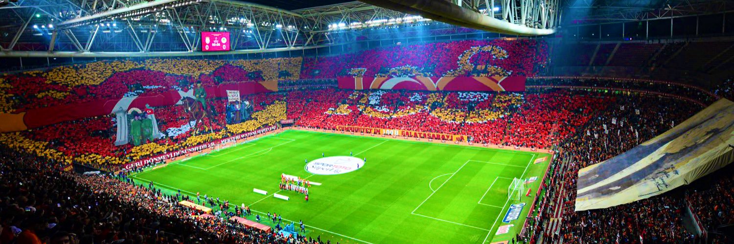 emircan_'s profile banner image