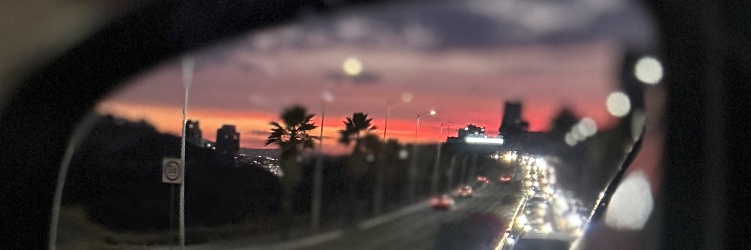 luly_ch22's profile banner image