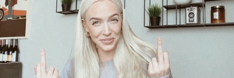 mollyewallace's profile banner image
