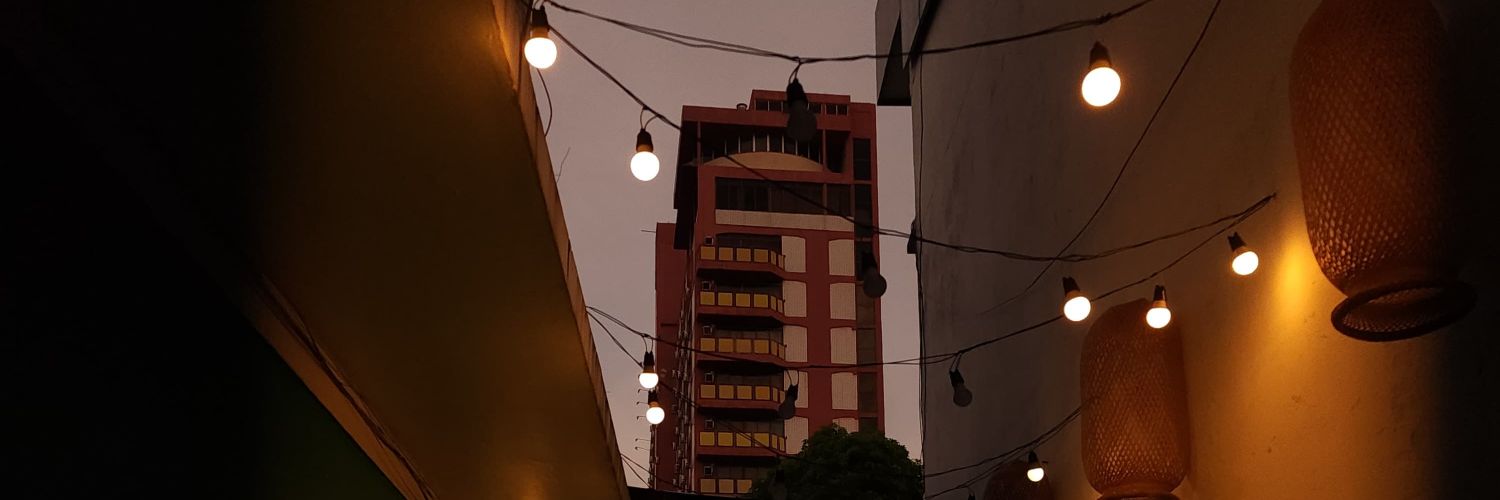 caamilasantos's profile banner image