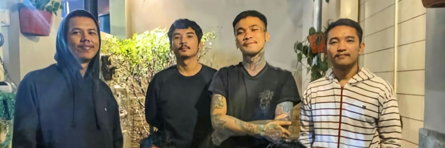 labaikadir's profile banner image