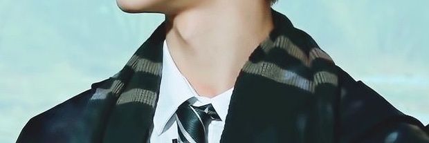 Je. banner
