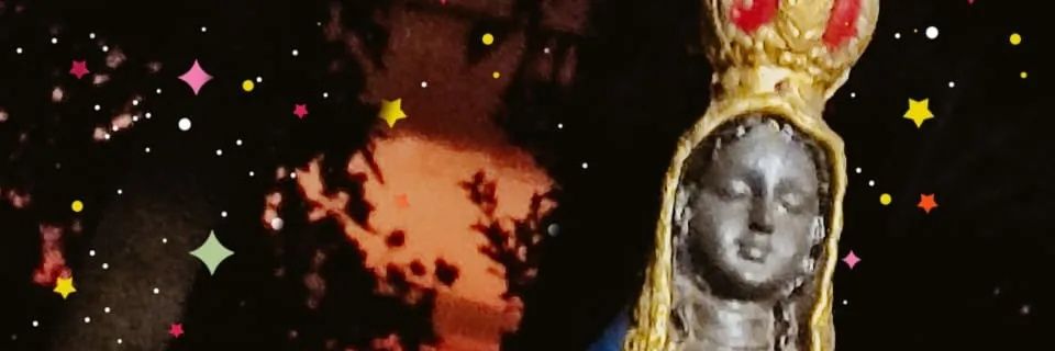 F banner