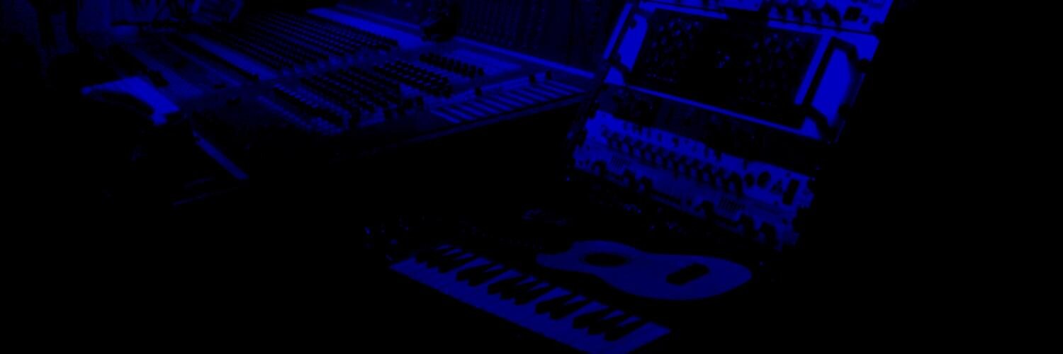 Azpicueta's profile banner image