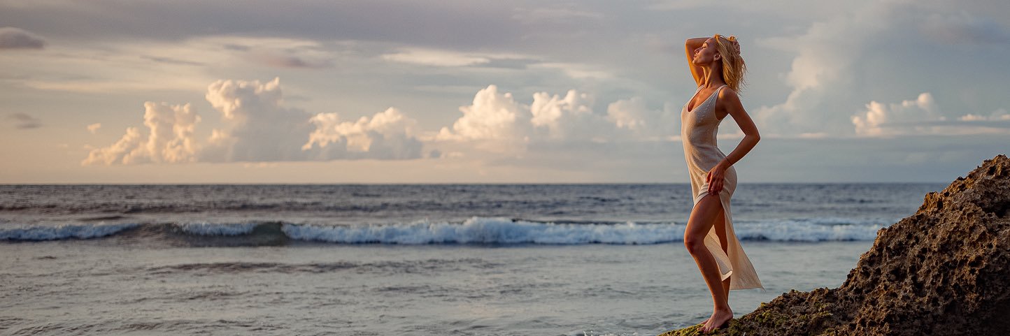 Kelly Collins banner