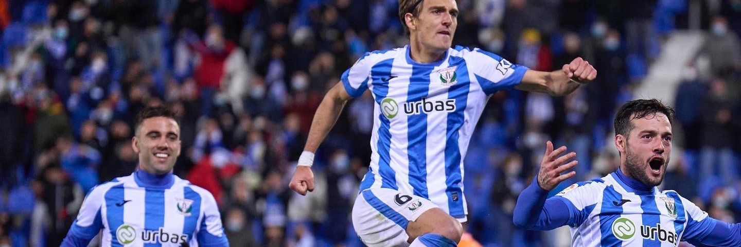 Asier9️⃣😴 banner