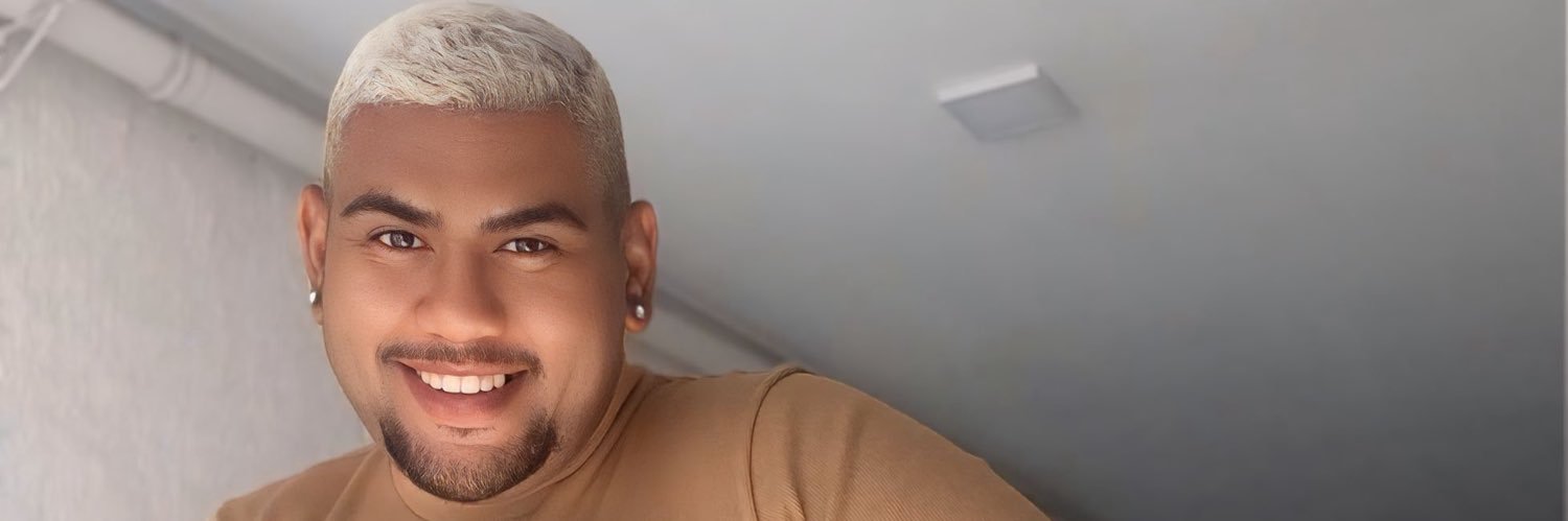 leninhoh's profile banner image