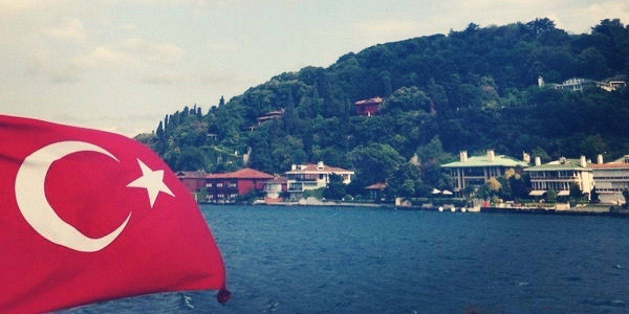 ipeksabriyee's profile banner image
