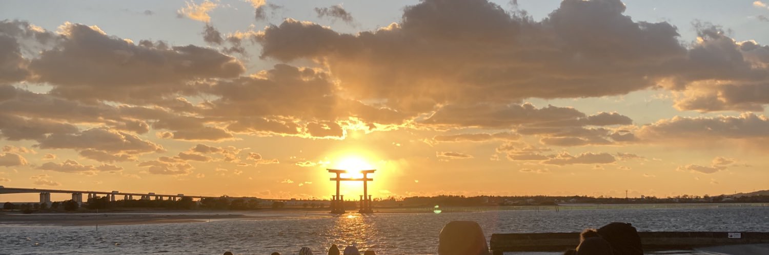 IQIQ48's profile banner image
