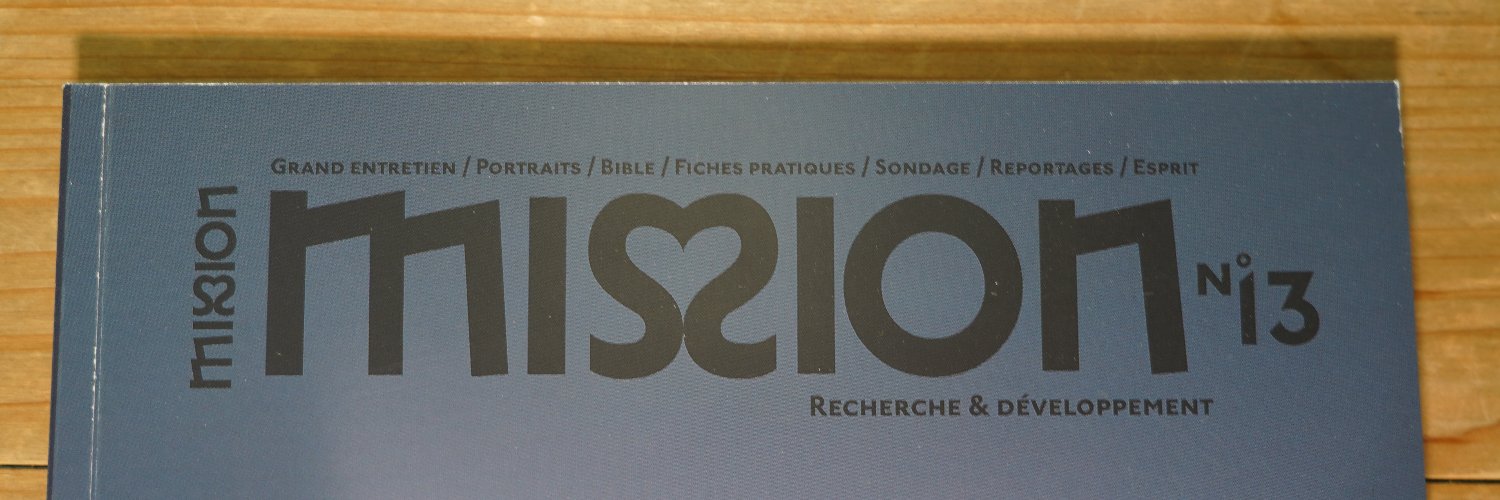 Revue Mission banner