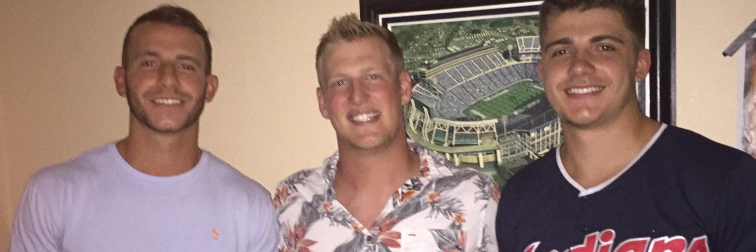 sethsommer's profile banner image