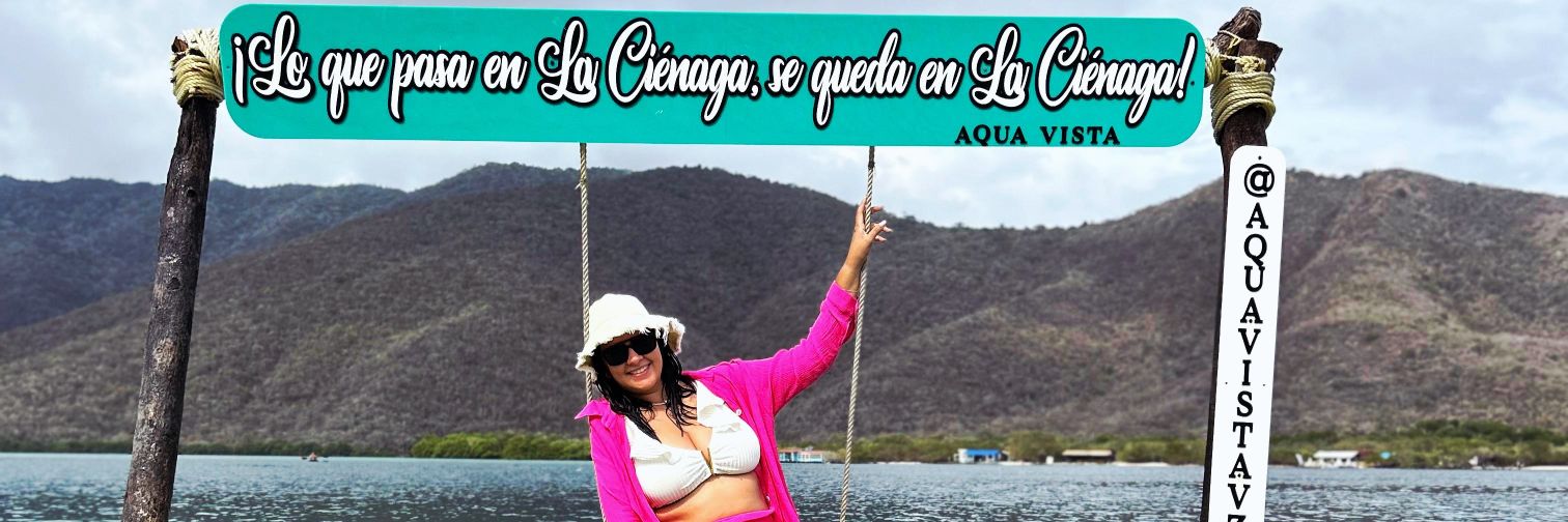 KarenLarez's profile banner image