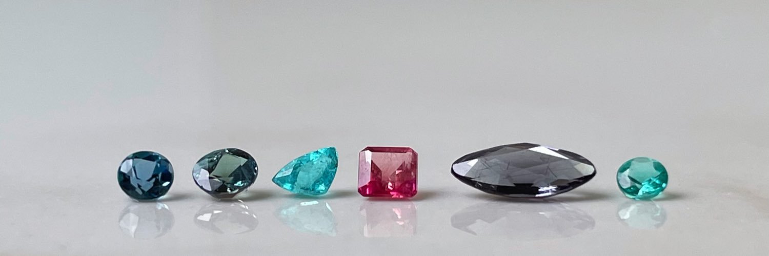 ayano@EnMedel宝石ルース banner