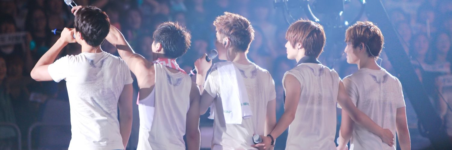 Estephi309's profile banner image