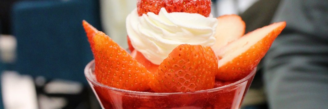 橘红色芭菲🍨🧊❄️'s banner