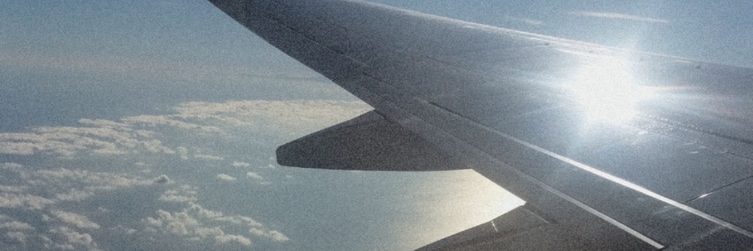 noemilm95's profile banner image