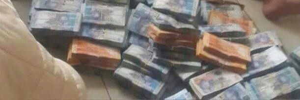 idsithole74's profile banner image