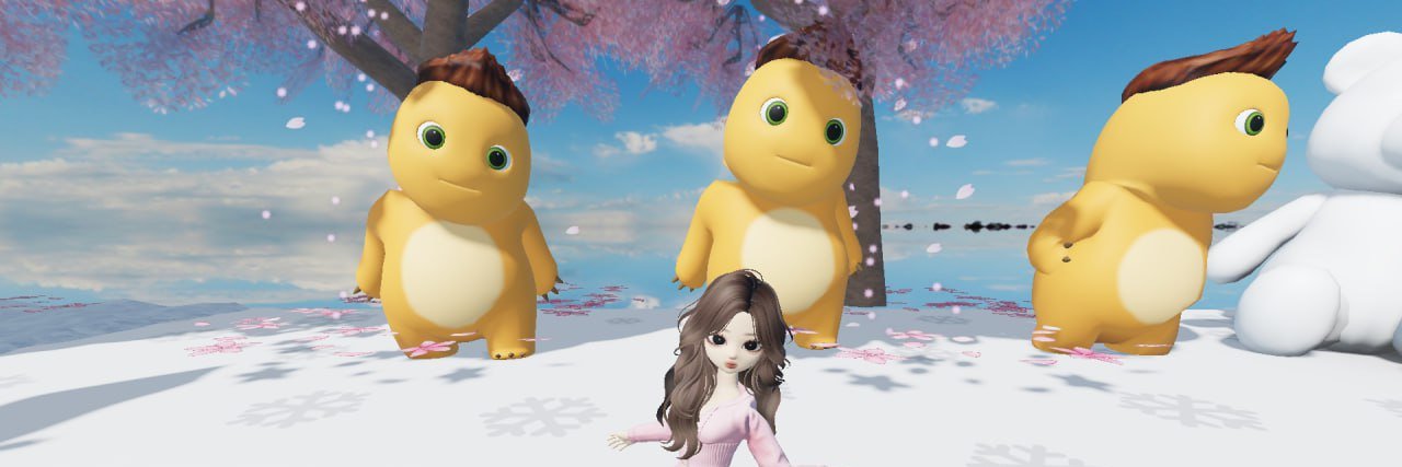 moomonicaa's profile banner image