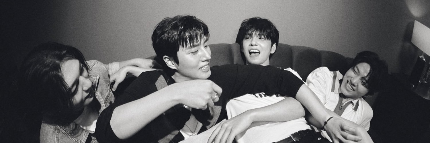 tea🍒 #UNPILTERED banner