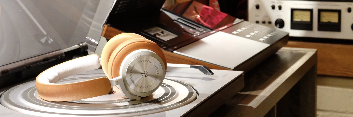 Michael Archambault banner