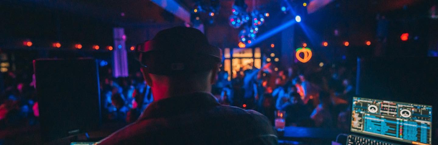_d0ublea_'s profile banner image